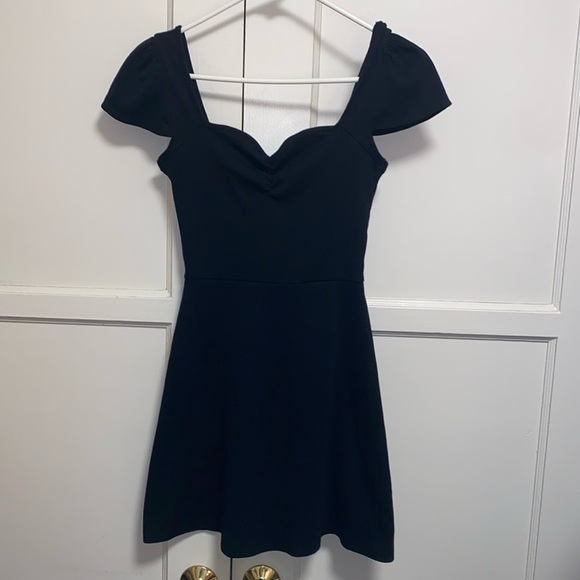 Wild Fable Small Black Cap Short Sleeve Fit & Flare Knit Skater Dress - Picture 2 of 8